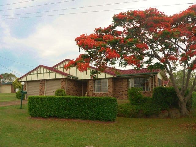 5 Victoria Street, TOOGOOLAWAH QLD 4313, Toogoolawah - Image 1