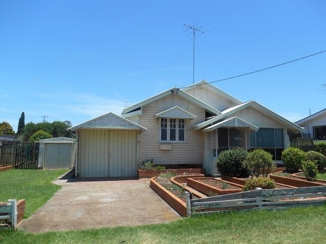 2 Wombyra Street, NEWTOWN QLD 4350, Newtown - Image 1