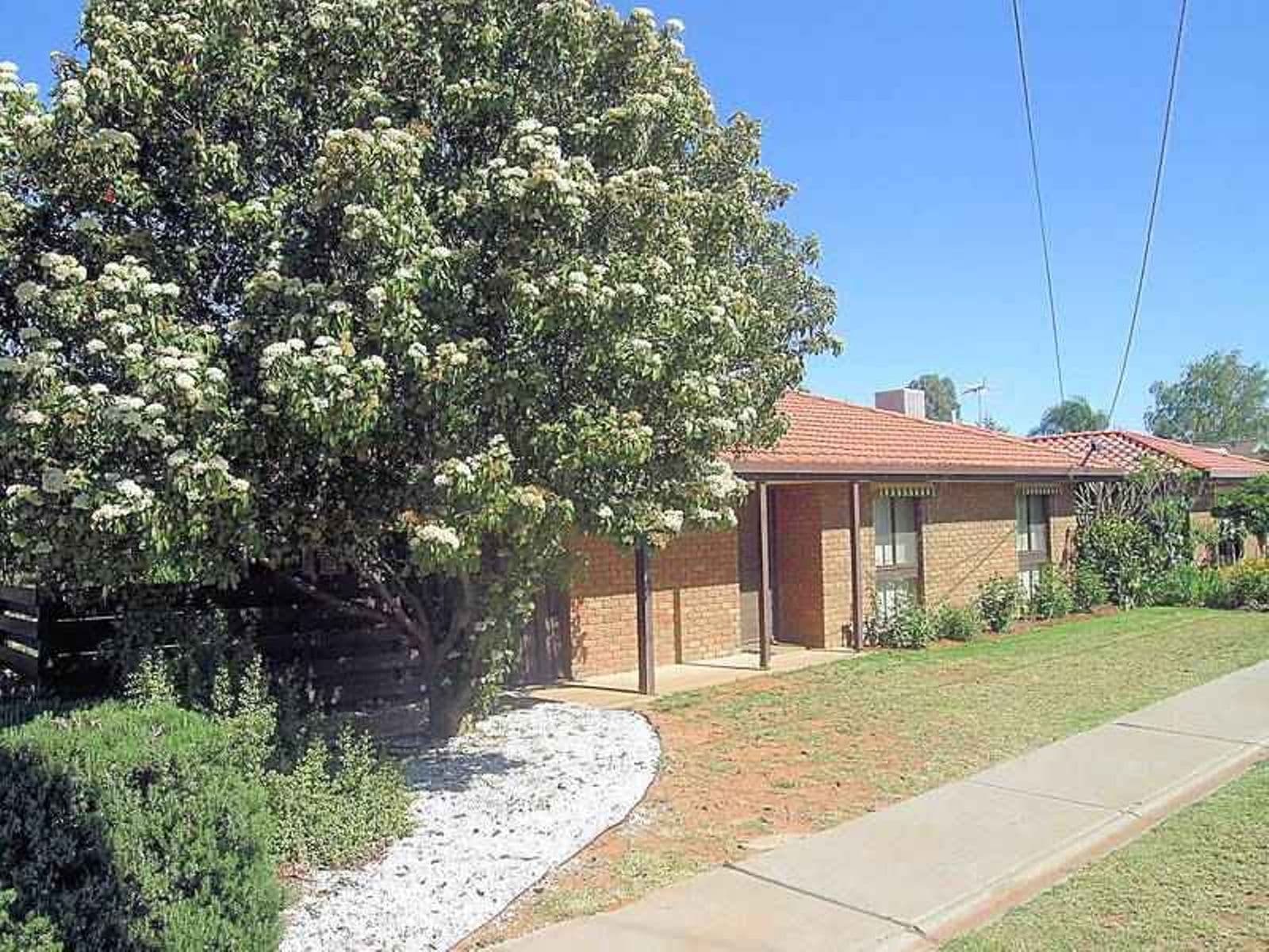 1/285 Eighth Street, Mildura - Image 1