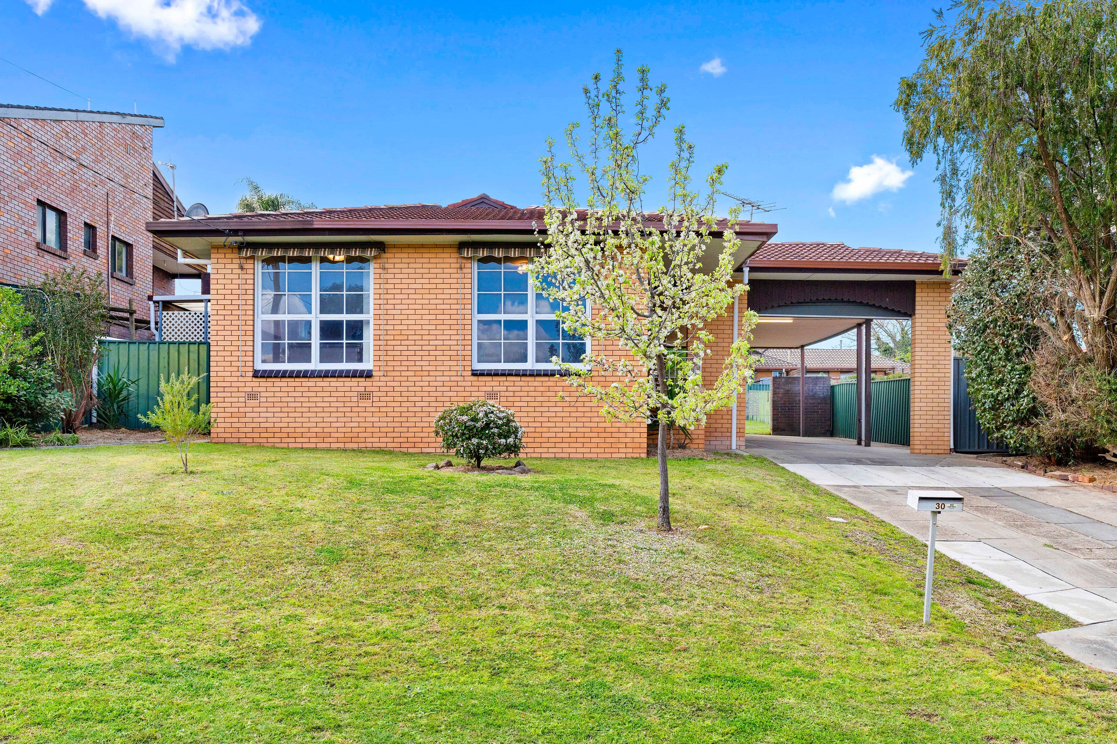 30 White Avenue, Kooringal NSW 2650, Kooringal - Image 1