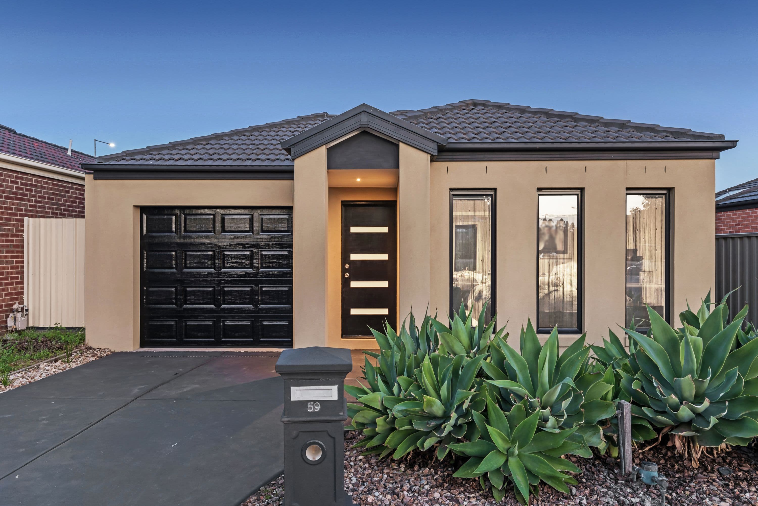 59 Flagstaff Loop, Craigieburn VIC 3064, Craigieburn - Image 1