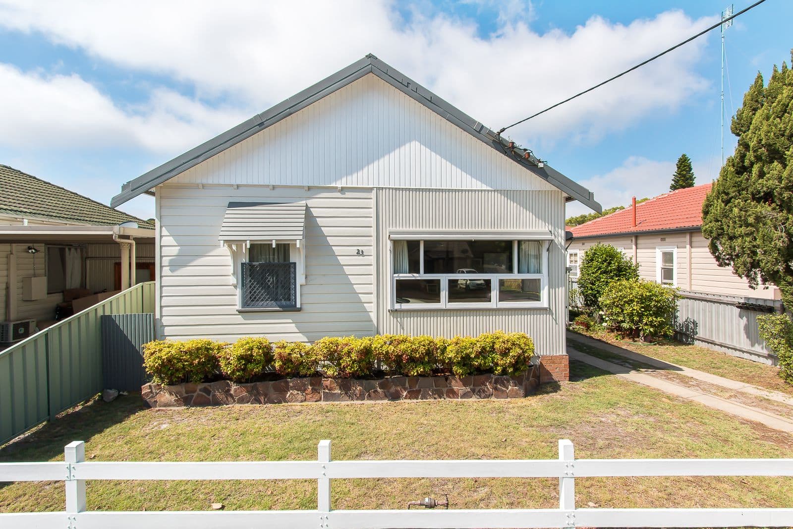 23 Boreas Road, Hamilton North - Image 1