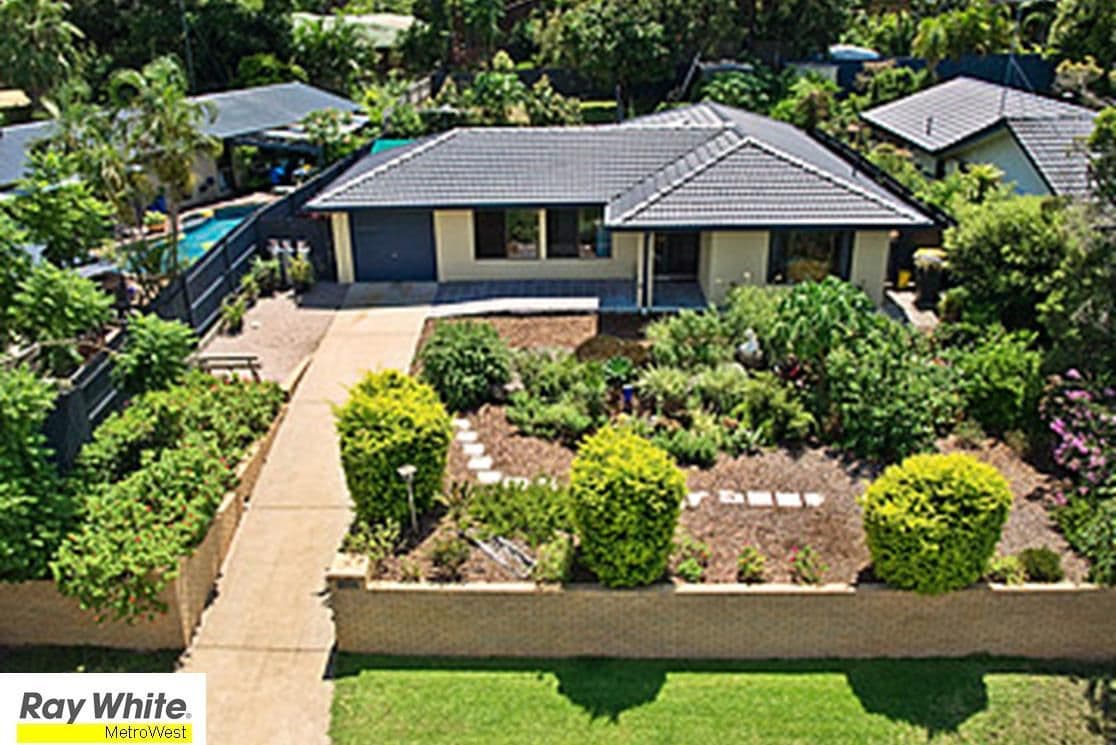 25 Zambesi Street, RIVERHILLS QLD 4074, Riverhills - Image 1