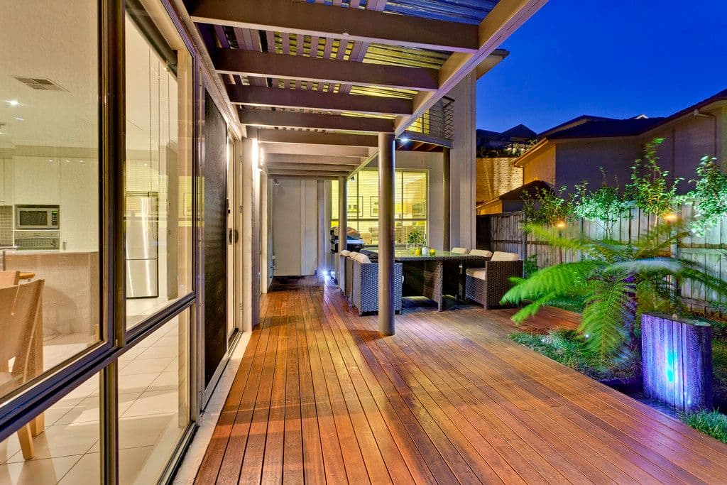 $540,000 (sold on 02-Apr-2025) Apartment 1 beds | 1 bath | 1 car 16 Kingsford Street AUCHENFLOWER QLD 4066, 000 (Sold On 02-Apr-2025) Apartment 1 Beds | 1 Bath | 1 Car 16 Kingsford Street Auchenflower - Image 1