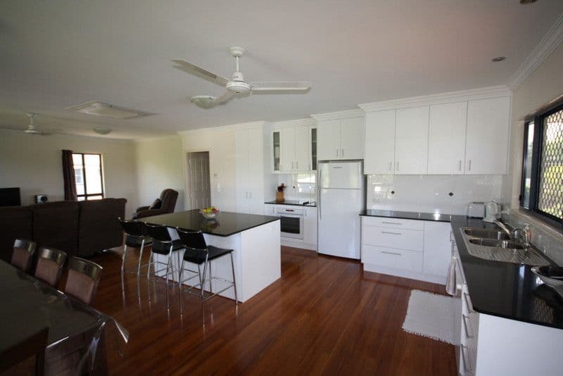 51 Warton Street, GAYNDAH QLD 4625, Gayndah - Image 1