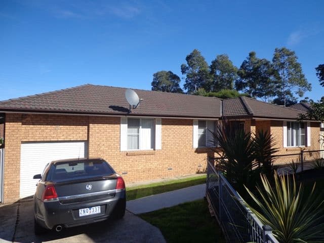 5 Merlot Place, EDENSOR PARK NSW 2176, Edensor Park - Image 1