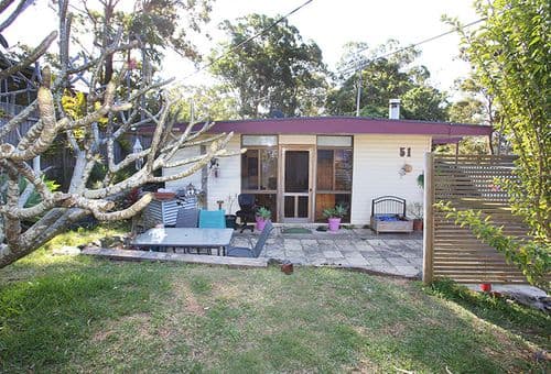 51 Diamond Head Drive, Sandy Beach, Sandy Beach - Image 1