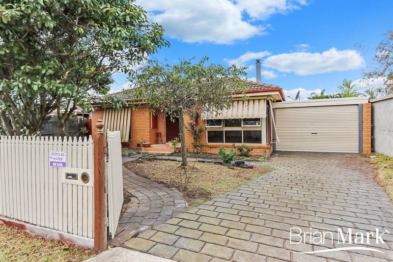 25 Milton Drive, Wyndham Vale - Image 1