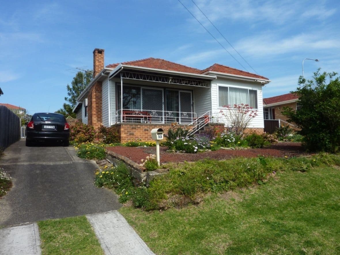 33 Kialoa Road, WOONONA NSW 2517, Woonona - Image 1