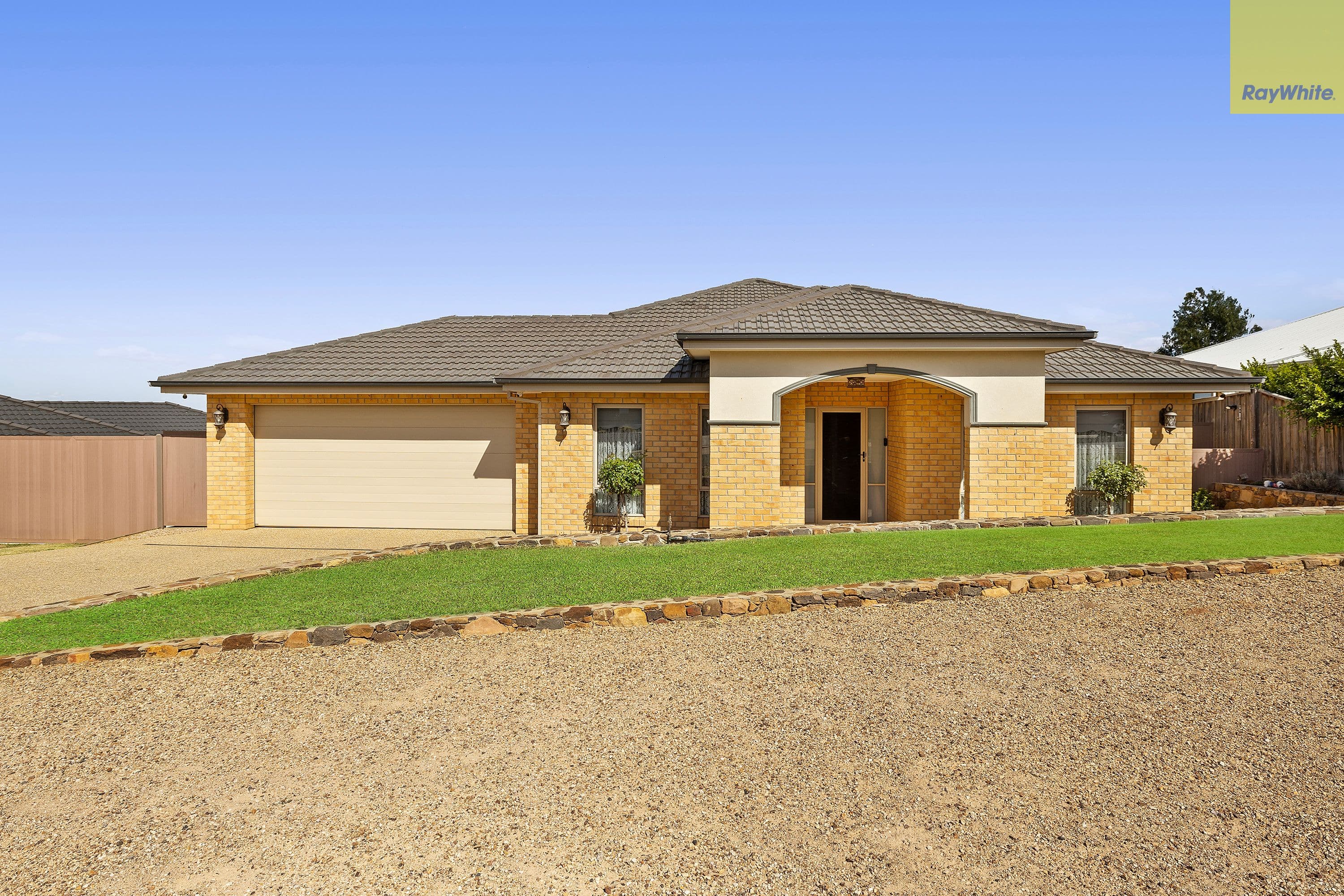 17 Currington Crescent, Darley VIC 3340, Darley - Image 1