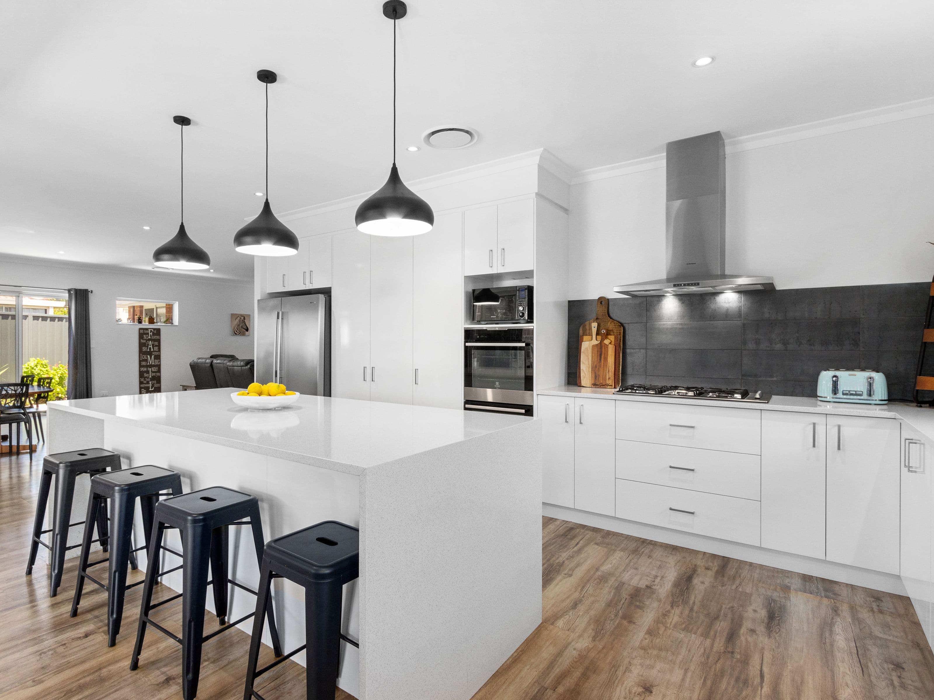 32 Marsh Avenue, Manning WA 6152, Manning - Image 1