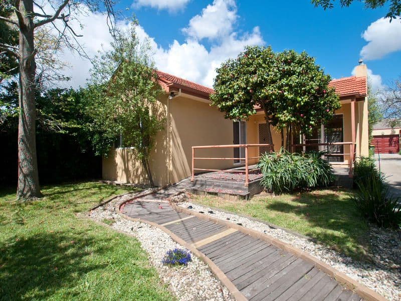 32 Fairway Street, FRANKSTON VIC 3199, Frankston - Image 1