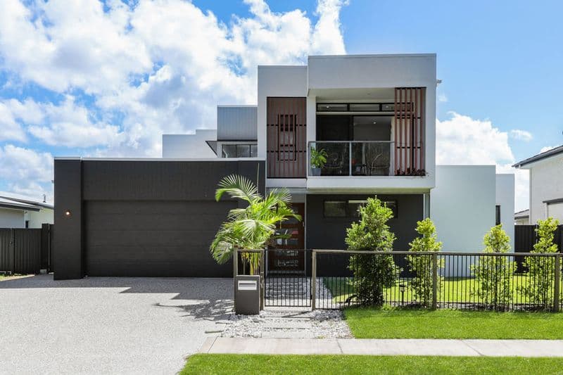 87 Bells Esplanade, Pelican Waters - Image 1
