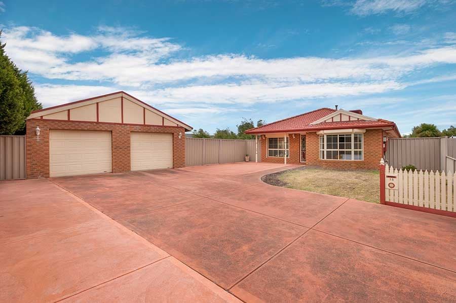 15 Goulburn Way, Craigieburn VIC 3064, Craigieburn - Image 1