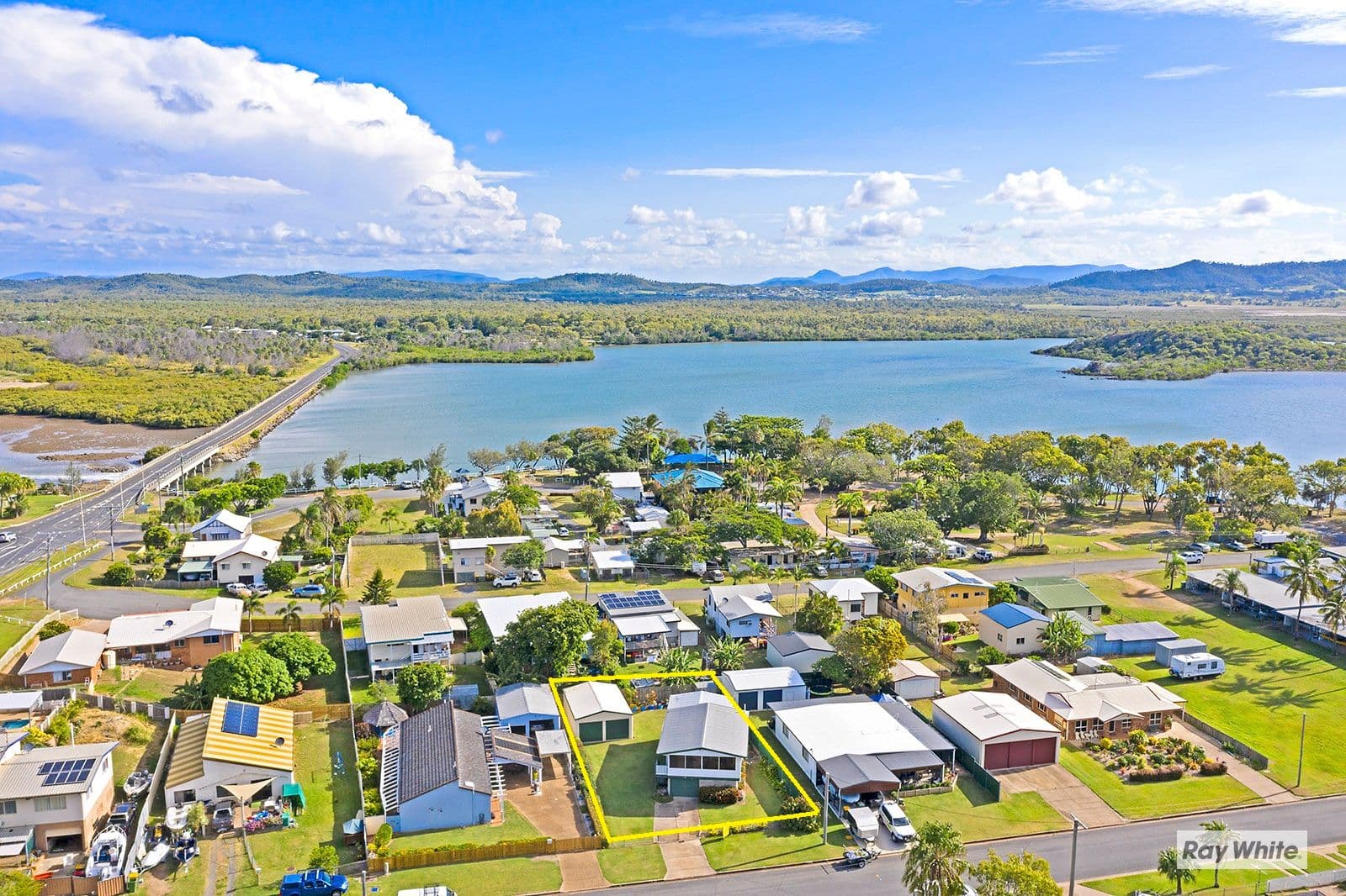 8 Pinnacle Street, Causeway Lake QLD 4703, Causeway Lake - Image 1