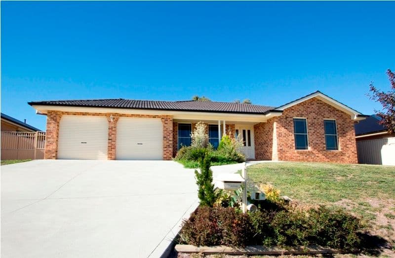 7 Walpole Close, BATHURST NSW 2795, Bathurst - Image 1