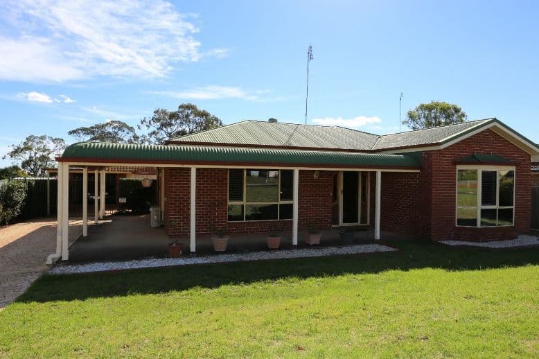 30 Dyson Drive, DARLING HEIGHTS QLD 4350, Darling Heights - Image 1