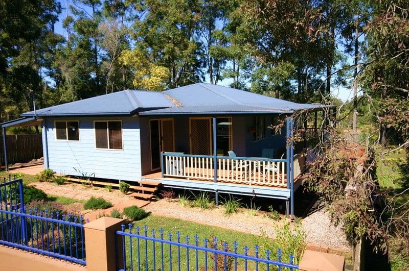 22 Cooee Crescent, MACLEAY ISLAND QLD 4184, Macleay Island - Image 1