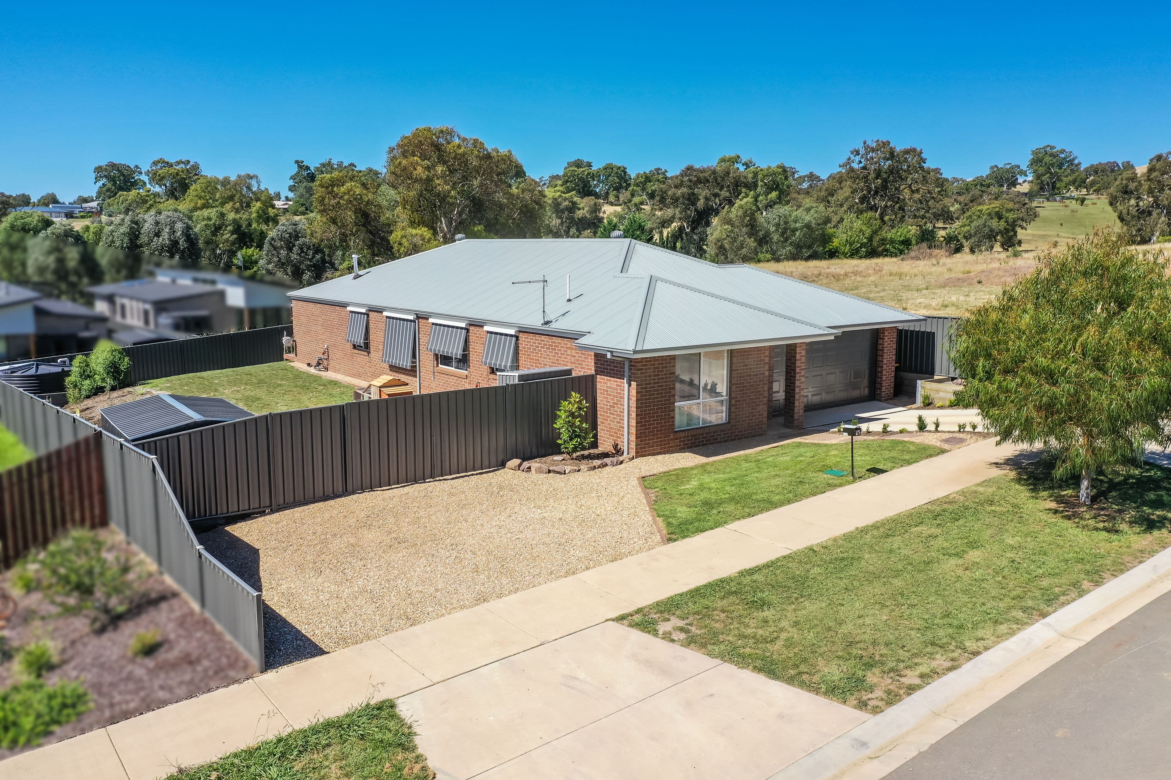 15 Banksia Street, Mansfield VIC 3722, Mansfield - Image 1