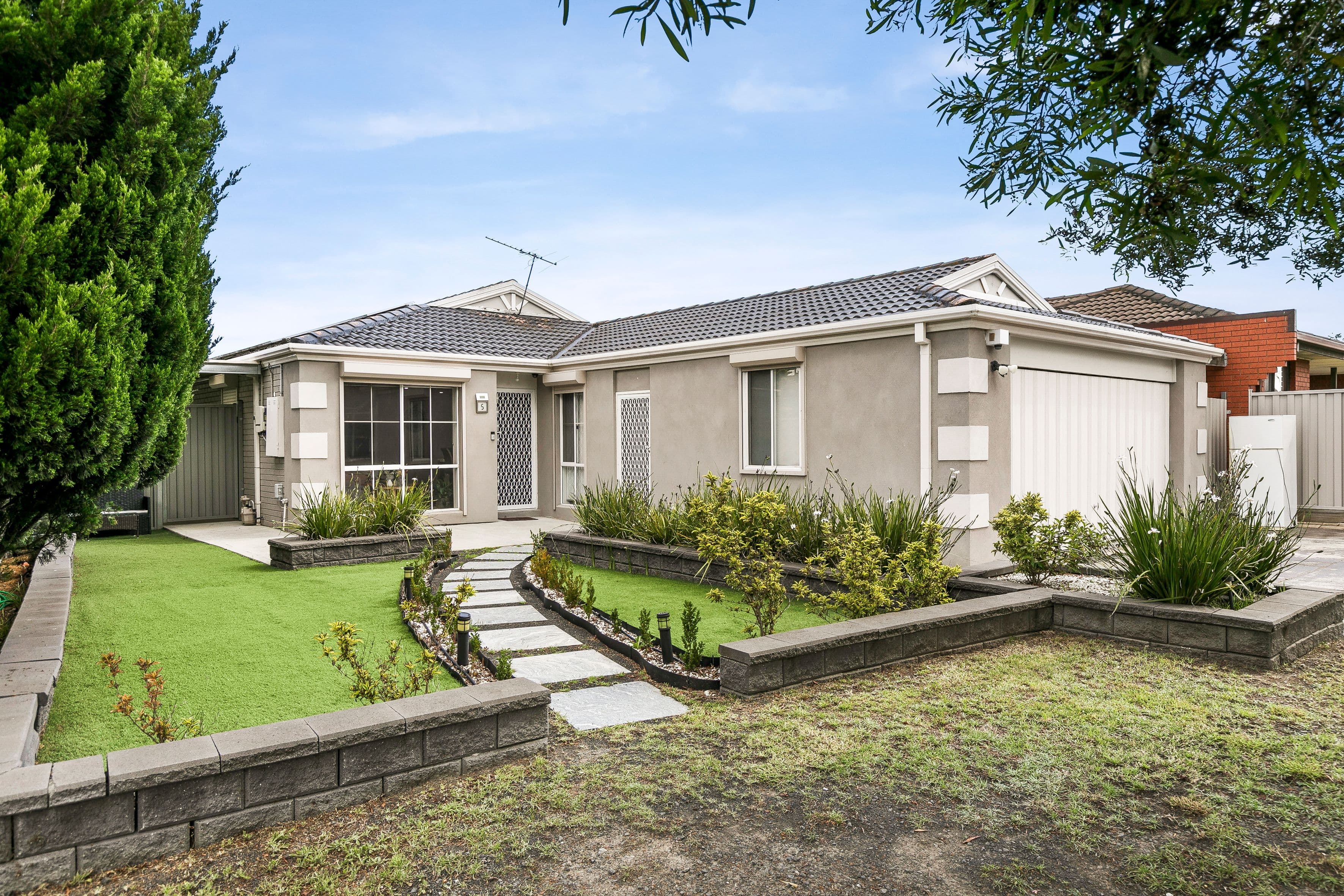 5 Moody Court, Roxburgh Park VIC 3064, Roxburgh Park - Image 1