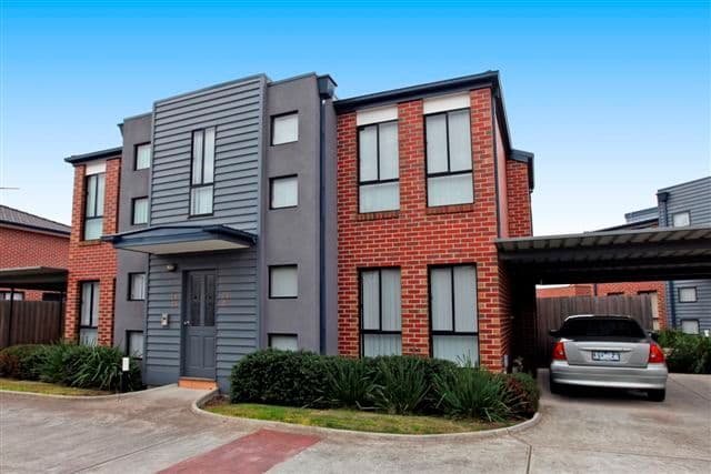 226 Melrose Drive, TULLAMARINE VIC 3043, Tullamarine - Image 1