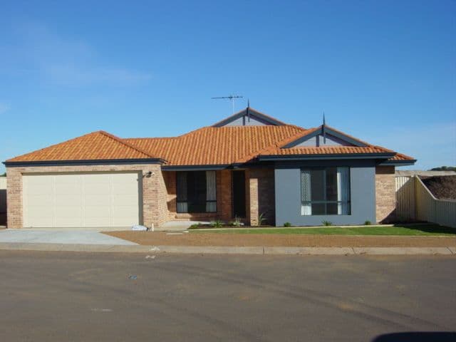 22 Portside Road, DRUMMOND COVE WA 6532, Drummond Cove - Image 1