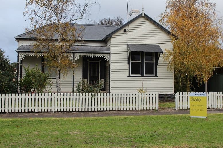 10 Lonsdale, Hamilton VIC 3300, Hamilton - Image 1