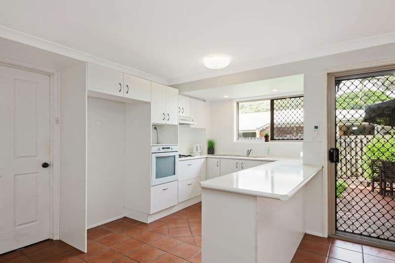 10 Cosmos Street, GLENROY VIC 3046, Glenroy - Image 1
