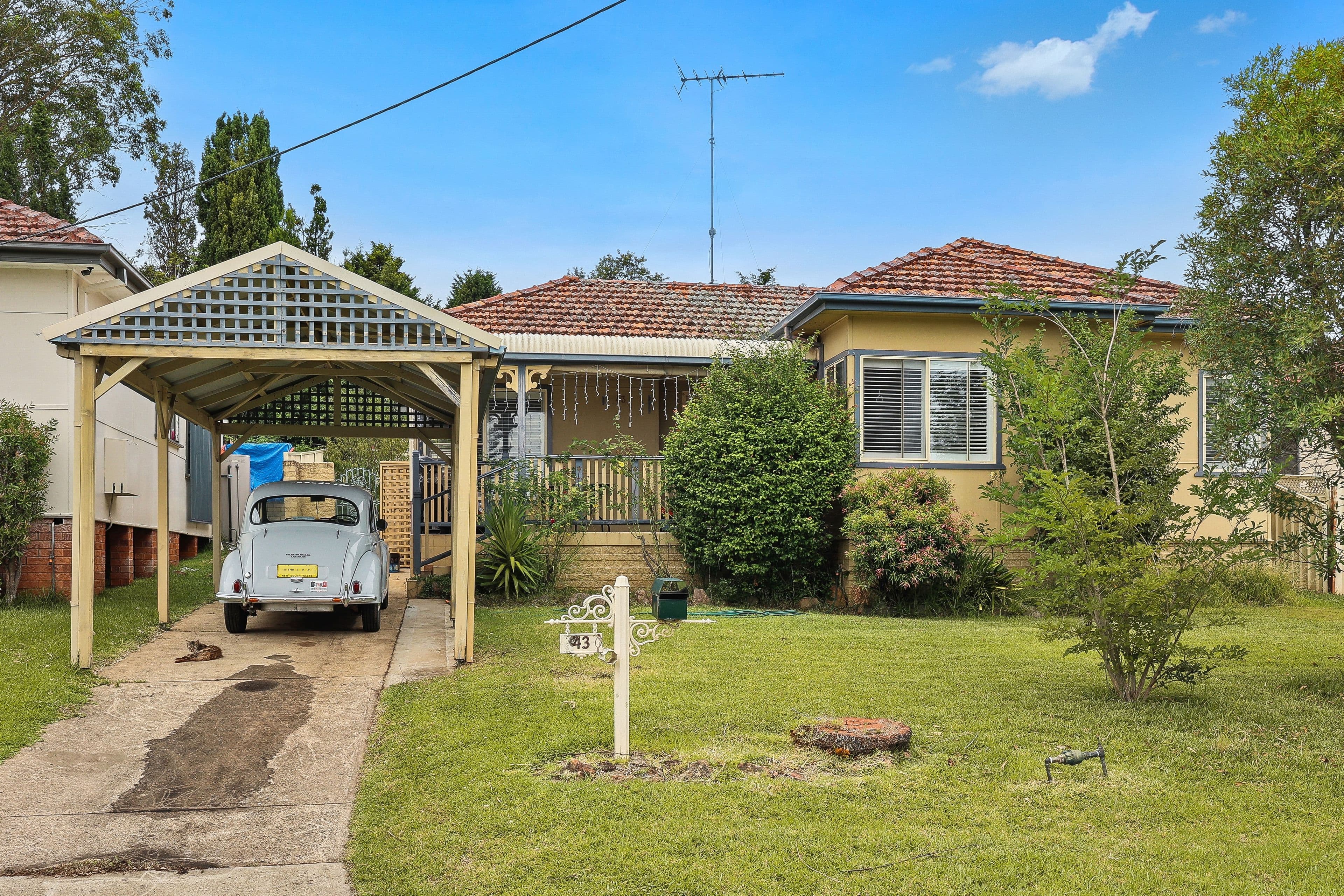 43 Farnsworth Avenue, Campbelltown NSW 2560, Campbelltown - Image 1