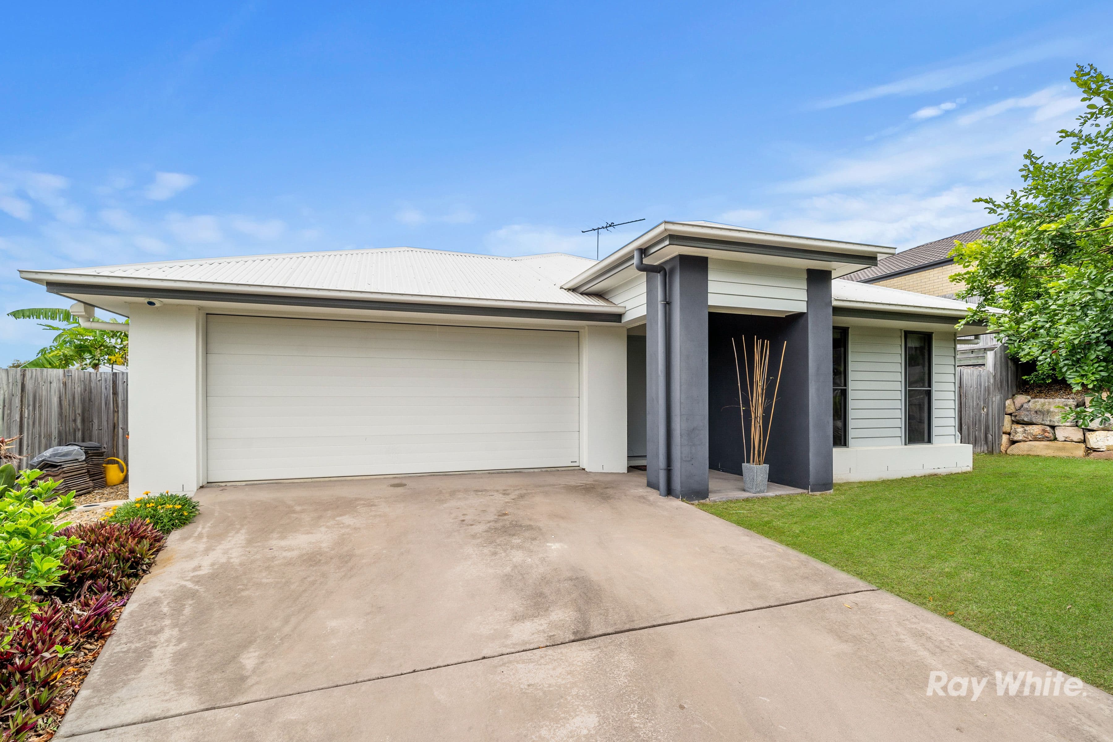 21 Ridgevale Boulevard, Holmview QLD 4207, Holmview - Image 1