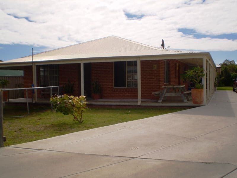 7 Moss Court, LANCELIN WA 6044, Lancelin - Image 1