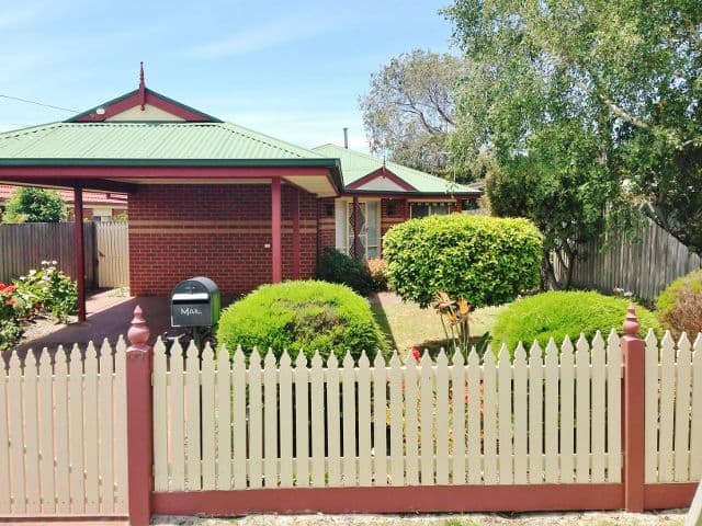 137 Seventh Avenue, ROSEBUD VIC 3939, Rosebud - Image 1
