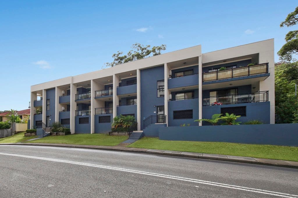 8 Bent Street, Gosford NSW 2250, Gosford - Image 1