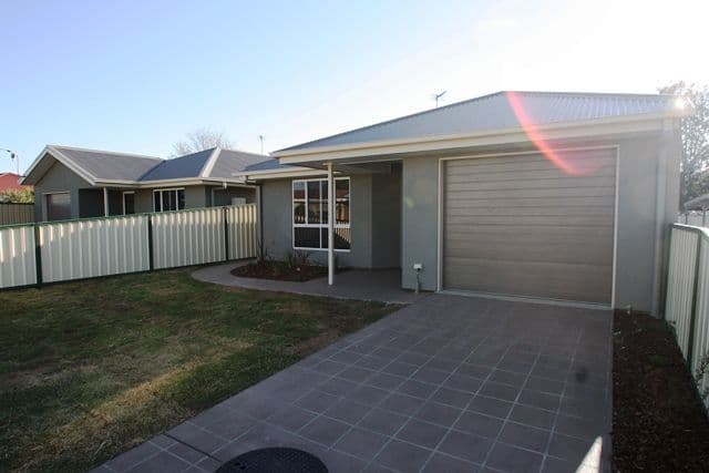 19 Myall Avenue, WARWICK QLD 4370, Warwick - Image 1