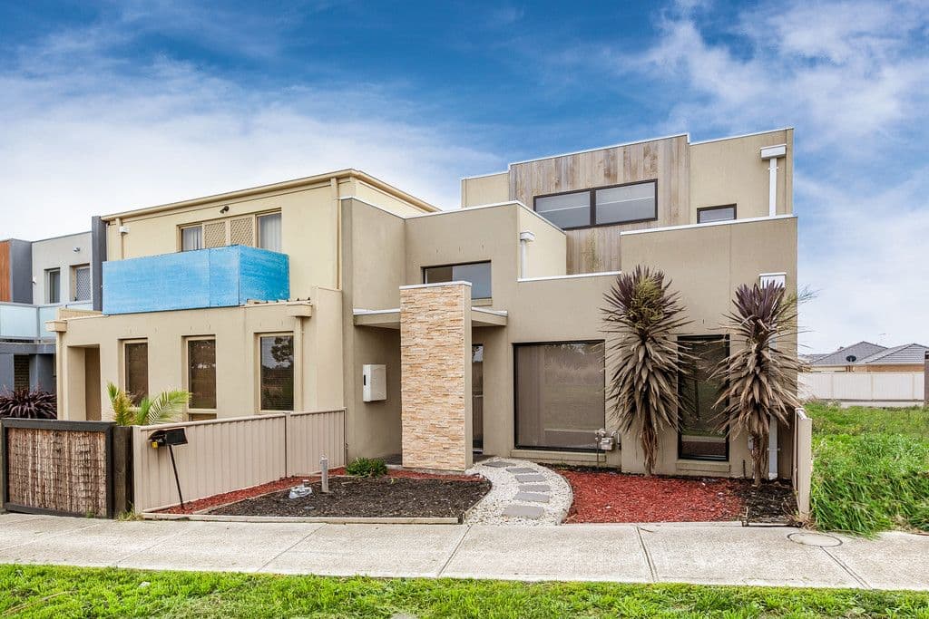 25 Knoll Walk, EPPING VIC 3076, Epping - Image 1