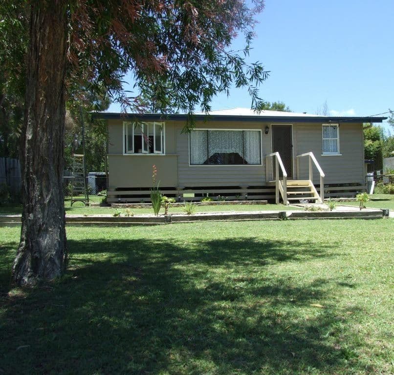 13 Short Street, CROWS NEST QLD 4355, Crows Nest - Image 1