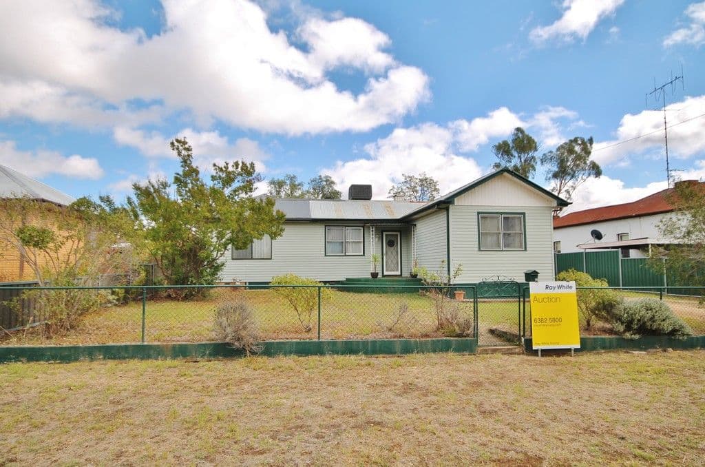 41 Murringo Street, Young NSW 2594, Young - Image 1