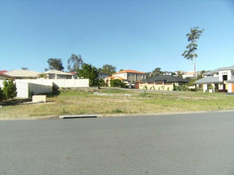 17 Golden Bear Drive, ARUNDEL QLD 4214, Arundel - Image 1