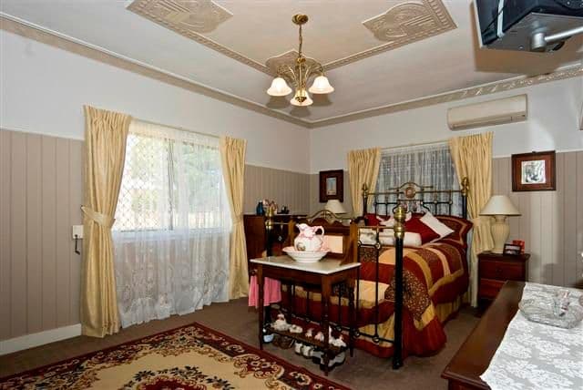 17 Edith Street, NEWTOWN QLD 4350, Newtown - Image 1