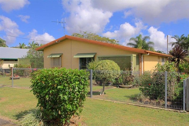17 Lloyd Street, WALKERVALE QLD 4670, Walkervale - Image 1