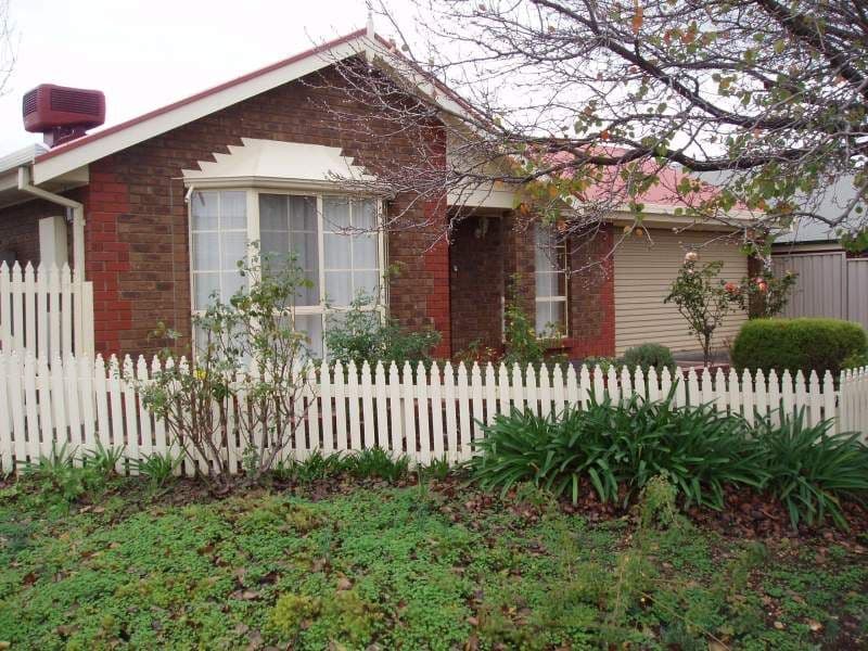 4 Hampton Court, WYNN VALE SA 5127, Wynn Vale - Image 1