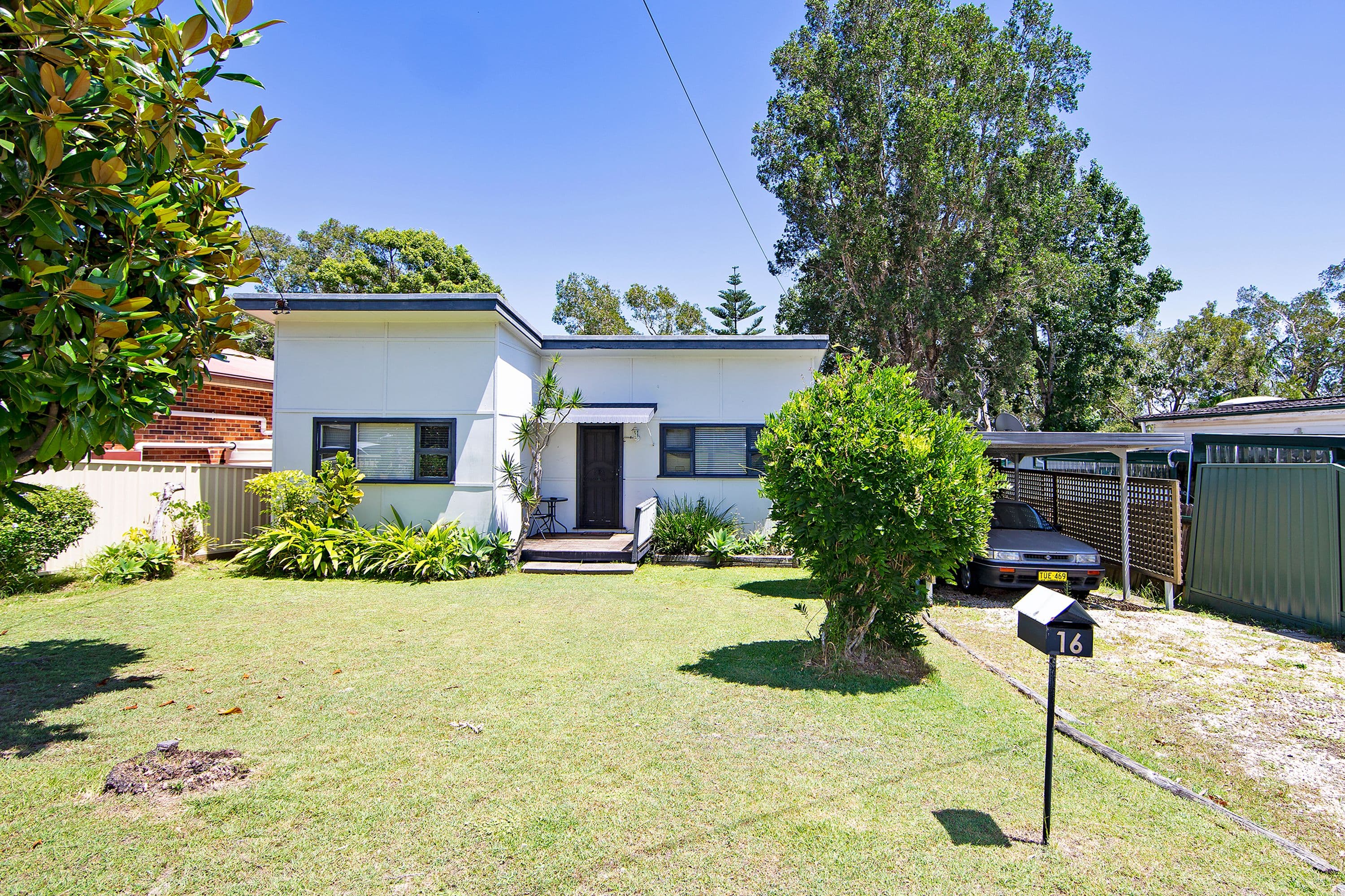 16 Kapala Avenue, Summerland Point NSW 2259, Summerland Point - Image 1