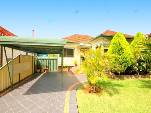 17 Henty Street, YAGOONA NSW 2199, Yagoona - Image 1