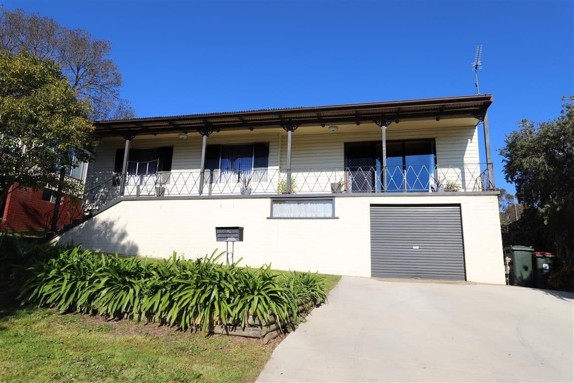 66 Clarke Street, Tumut - Image 1