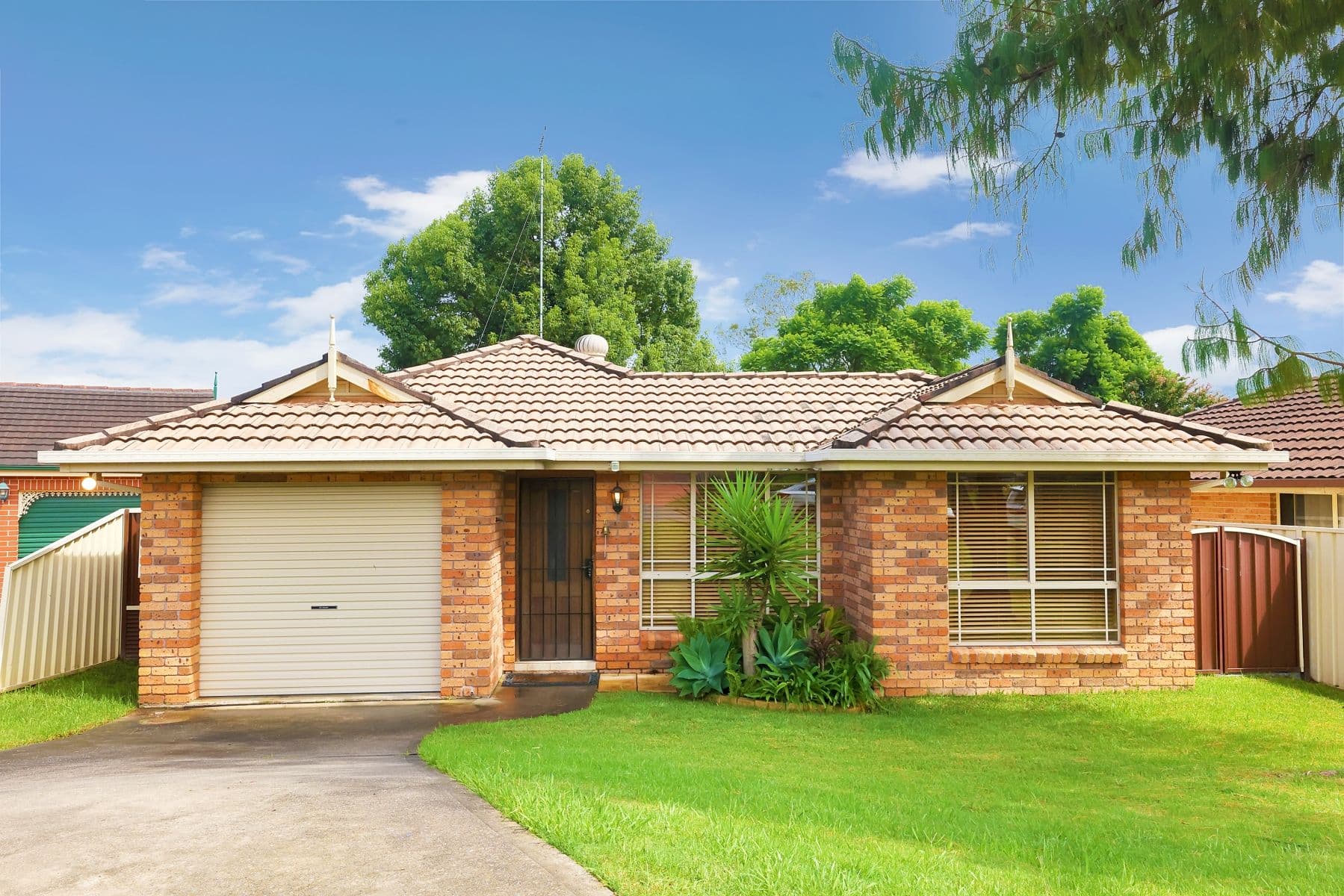 8 Ernstine Hill Close, Glenmore Park NSW 2745, Glenmore Park - Image 1