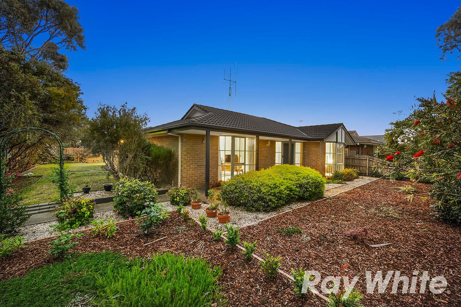 18 Lance Close, Aspendale Gardens VIC 3195, Aspendale Gardens - Image 1