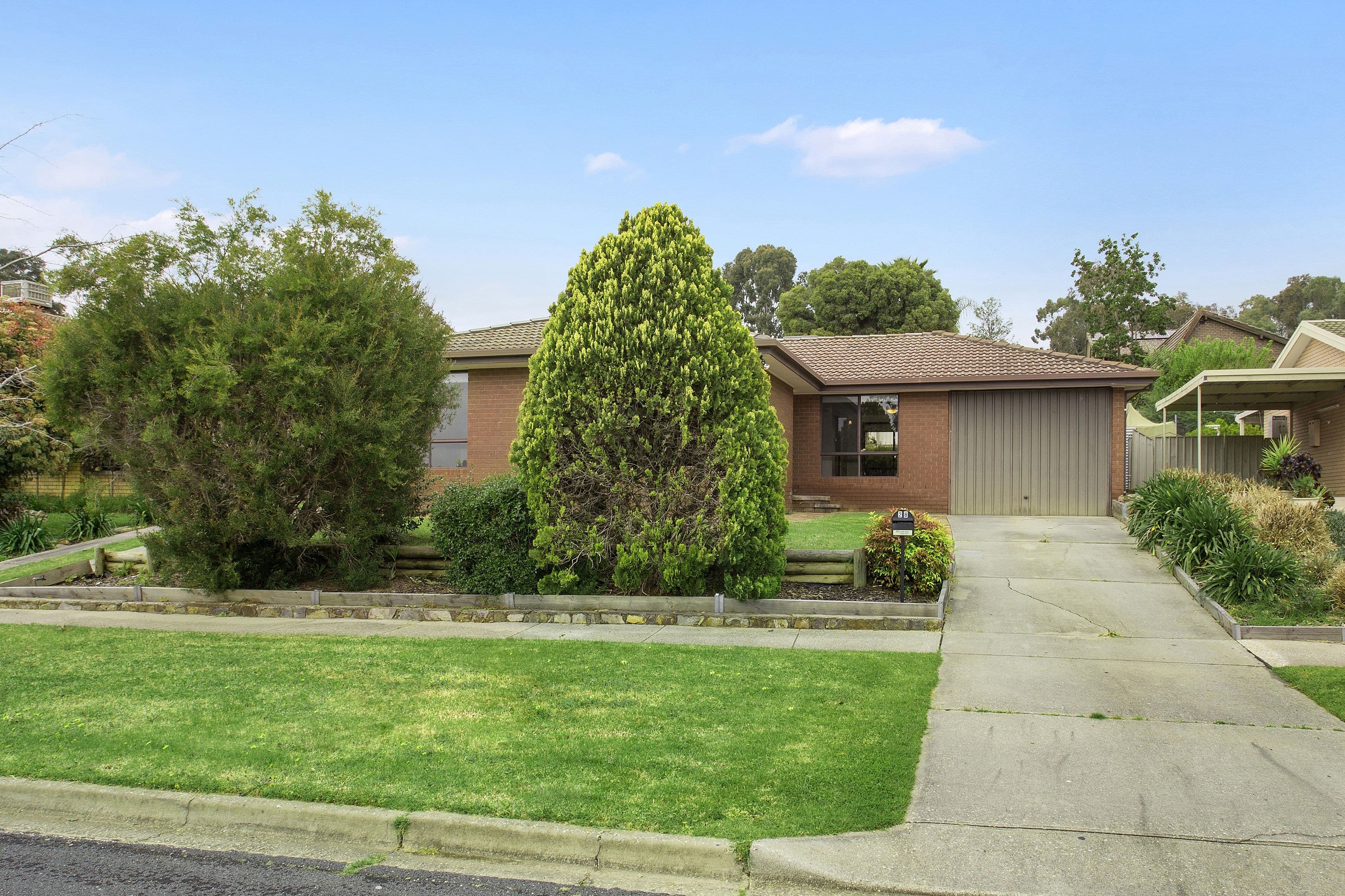 28 Wiltshire Crescent, Wodonga VIC 3690, Wodonga - Image 1