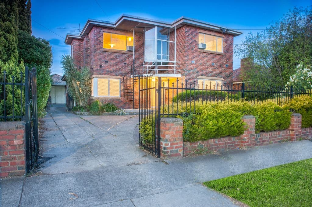 24 Wurruk Avenue, Preston VIC 3072, Preston - Image 1