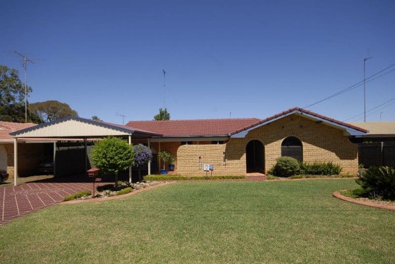 7 Ansett Court, WILSONTON QLD 4350, Wilsonton - Image 1