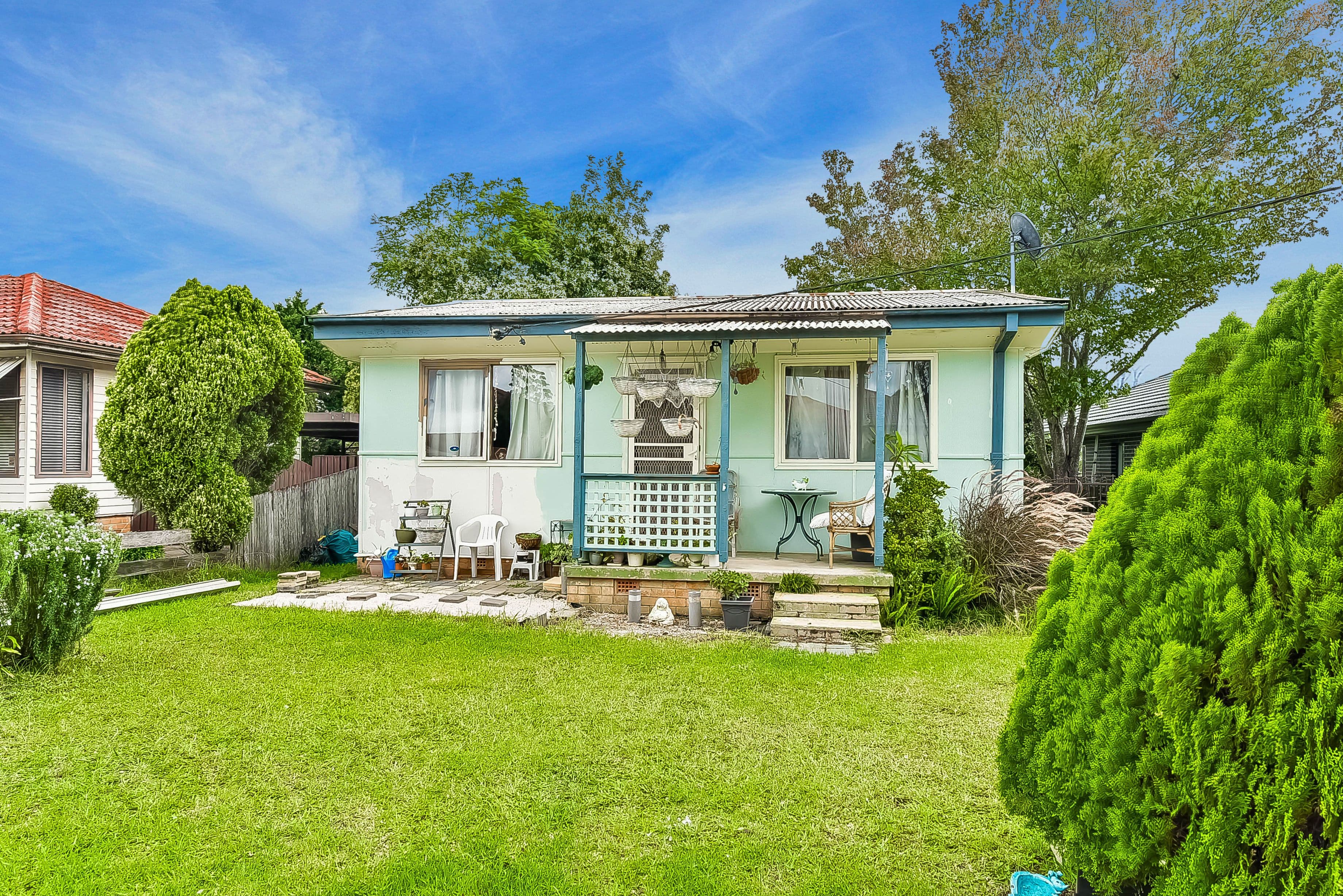 Minto NSW 2566, Minto - Image 1
